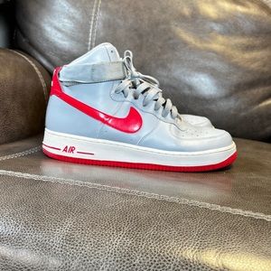 Men’s Nike Grey Air Force I sneakers size 10.5